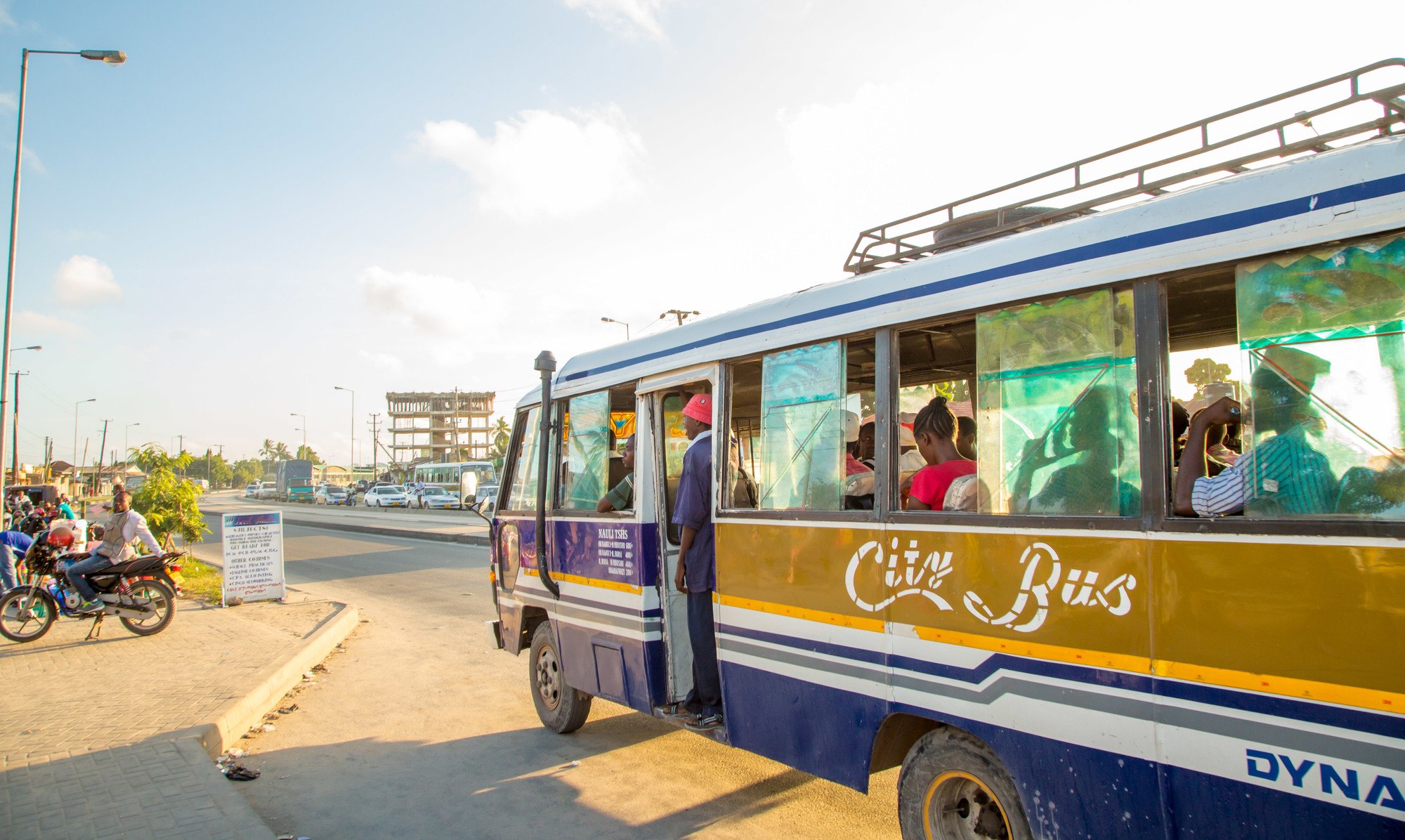 Image of bus in Dar Es Salaam